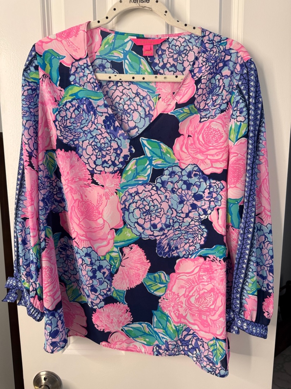 Lilly Pulitzer Pink & Navy Floral V-Neck Tunic